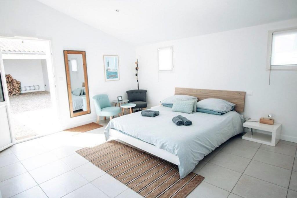 Maison 3 Chambres Plus 1 Studio Independant Sainte-Marie-de-Ré Екстериор снимка